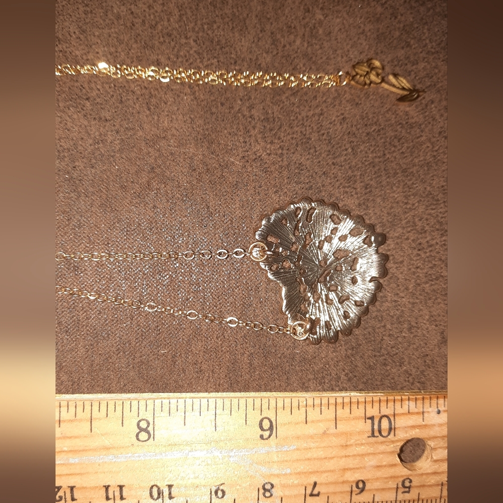 3 pieces Romantic romantic jewelry lot goldtone heart/floral - Picture 8 of 13